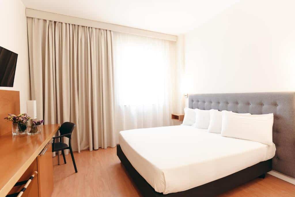 Hotel Excelsior Bari - Where to stay in Bari - Bari, Puglia Hotel Excelsior Bari - Bari, Puglia