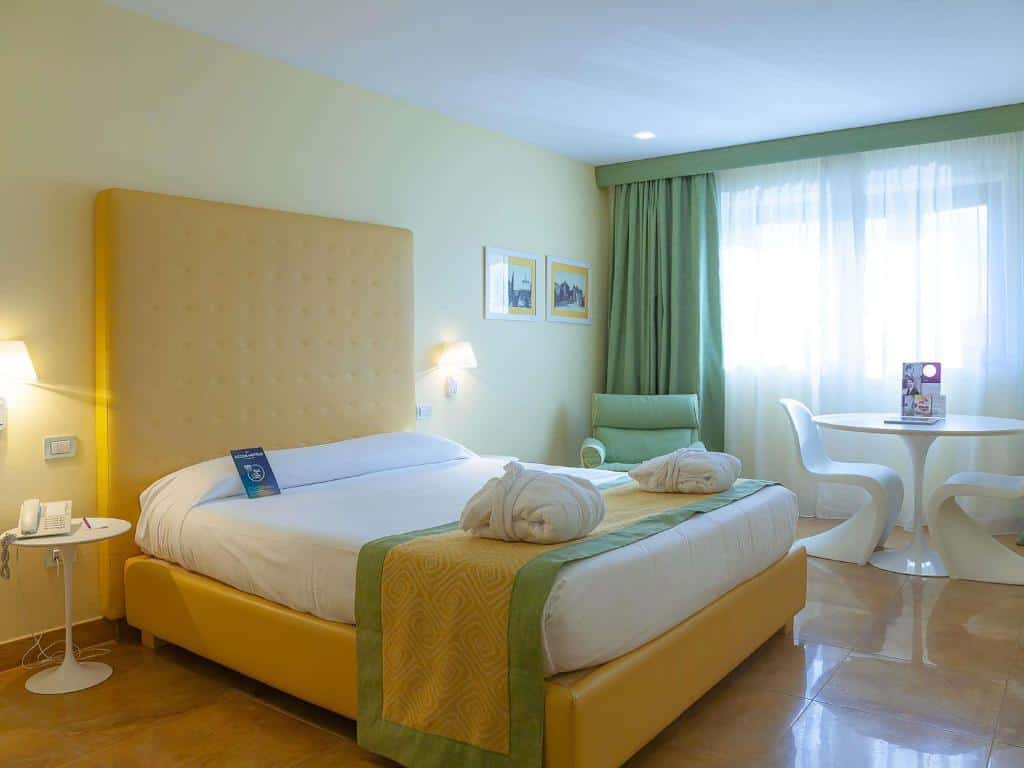 Mercure Villa Romanazzi Carducci Bari - Where to stay in Bari - Bari, Puglia Mercure Villa Romanazzi Carducci Bari - Bari, Puglia
