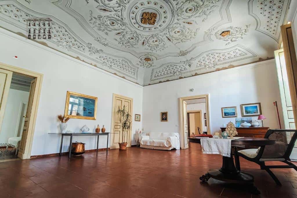 Palazzo Giotta - Where to stay in Bari - Bari, Puglia Palazzo Giotta - Bari, Puglia